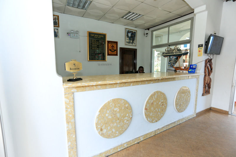 Cap Kivu Hotel ゴマ エクステリア 写真